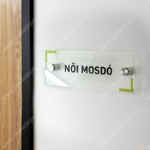 női mosdó irodai ajtó plexi névtábla